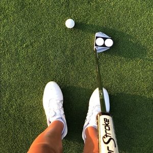 Meet your Posher, Kayla